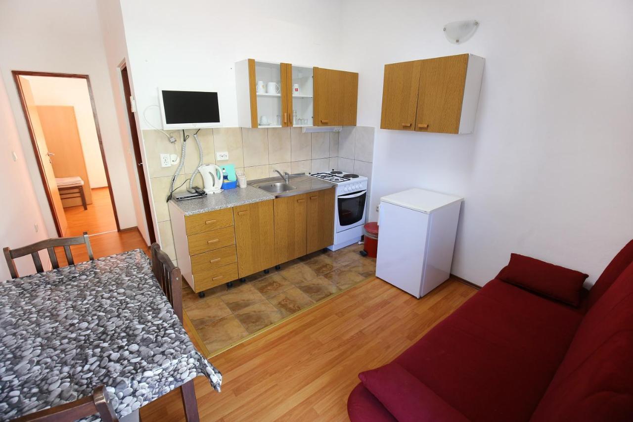 Apartmani Buca 비오그라드나모루 외부 사진