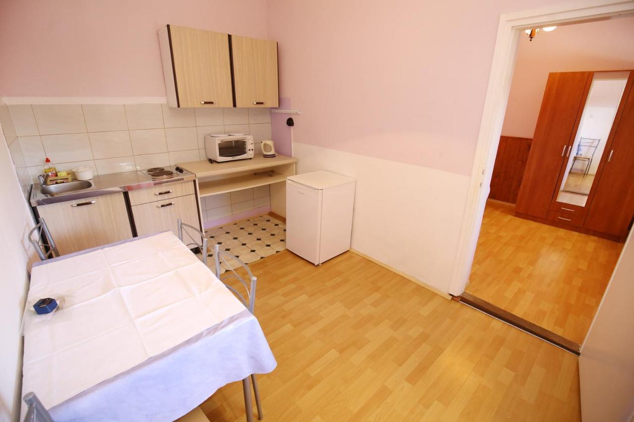 Apartmani Buca 비오그라드나모루 외부 사진